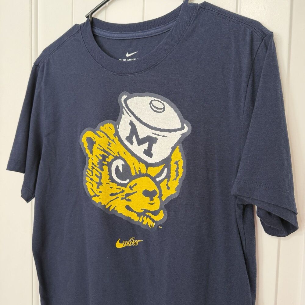 Nike Michigan Wolverines Legacy Logo Short Sleeve T Shirt Men’s Small Navy Blue